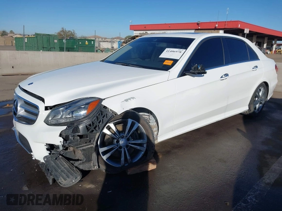 2014 Mercedes-Benz E-Class E 250 BlueTEC Luxury with VIN WDDHF0EB1EA873470, listed as a IAAI auction lot 41406978 with 98,515 mi miles. Bid and sale history available at carsss.com. Image 18.