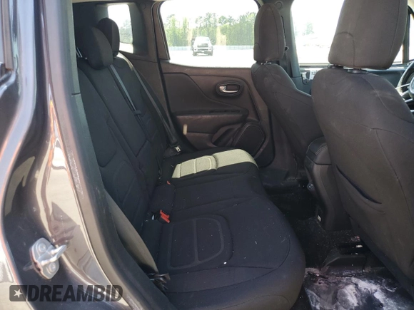 2022 Jeep Renegade Latitude with VIN ZACNJDB11NPN60155, listed as a Copart auction lot 50486635 with 140,298 mi miles and Salvage title. Bid and sale history available at DreamBid. Image 11.