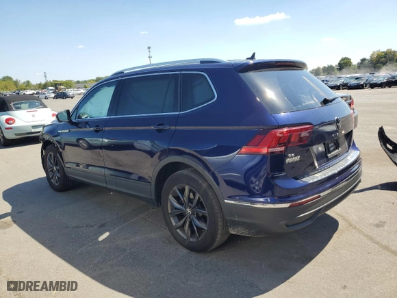 2023 Volkswagen Tiguan SE with VIN 3VV3B7AX7PM062113, listed as a Copart auction lot 71125914 with 17,244 mi miles and Salvage Title. Bid and sale history available at carsss.com. Image 2.