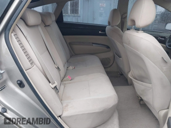 2005 Toyota Prius with VIN JTDKB20U253064323, listed as a IAAI auction lot 41798110 with 207,734 mi miles. Bid and sale history available at carsss.com. Image 8.