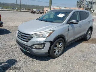 2013 Hyundai Santa Fe 2.0T Sport with VIN 5XYZWDLAXDG057954, listed as a IAAI auction lot 42082667 with 186,678 mi miles. Bid and sale history available at carsss.com. Image 17.
