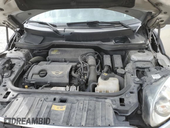 2014 MINI Countryman S with VIN WMWZC5C55EWM18087, listed as a Copart auction lot 68661614 with Not provided miles and Salvage title. Bid and sale history available at DreamBid. Image 12.