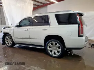 2016 Cadillac Escalade Luxury Collection z VIN 1GYS3BKJ4GR356565, wystawiony jako Copart lot #56937005 z przebiegiem 200 922 mil mil oraz Czysty tytuł • Clean title. Historia ofert i sprzedaży dostępna na DreamBid. Obrazek 2.