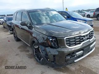 2023 Kia Telluride S z VIN 5XYP6DGC5PG382910, wystawiony jako IAAI lot #41882426 z przebiegiem 26 170 mil mil oraz . Historia ofert i sprzedaży dostępna na DreamBid. Obrazek 1.