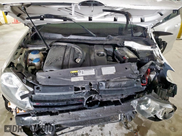 2014 Volkswagen Golf z VIN WVWDB7AJ6EW011682, wystawiony jako Copart lot #54508745 z przebiegiem 109 518 mil mil oraz Szkoda całkowita • Salvage title. Historia ofert i sprzedaży dostępna na DreamBid. Obrazek 11.