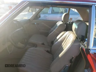 1988 Mercedes-Benz 560 Series 560SL with VIN WDBBA48D8JA086821, listed as a Copart auction lot 46036055 with 147,920 mi miles and Salvage Title. Bid and sale history available at carsss.com. Image 7.