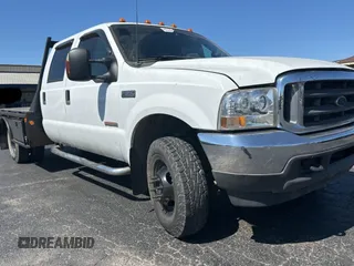 2003 Ford F-350 with VIN 1FDWW37P93EC03534, listed as a Copart auction lot 50217135 with 123,606 mi miles and Clean title. Bid and sale history available at DreamBid. Image 1.