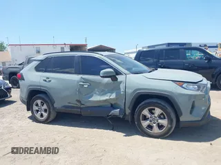 2020 Toyota RAV4 XLE with VIN 2T3W1RFV0LW069849, listed as a IAAI auction lot 42138074 with 112,062 mi miles and . Bid and sale history available at DreamBid. Image 13.