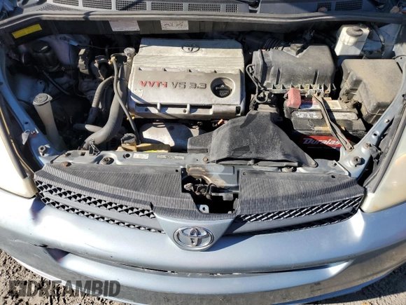 2005 Toyota Sienna XLE with VIN 5TDZA22C95S228686, listed as a Copart auction lot 46501295 with 269,419 mi miles and Salvage Title. Bid and sale history available at carsss.com. Image 12.