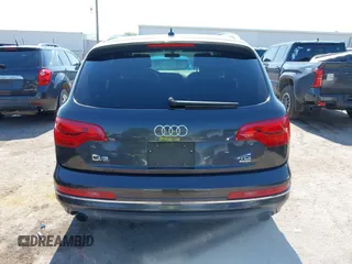 2011 Audi Q7 Premium Plus with VIN WA1LMAFEXBD000426, listed as a IAAI auction lot 42453652 with 190,162 mi miles and . Bid and sale history available at DreamBid. Image 17.