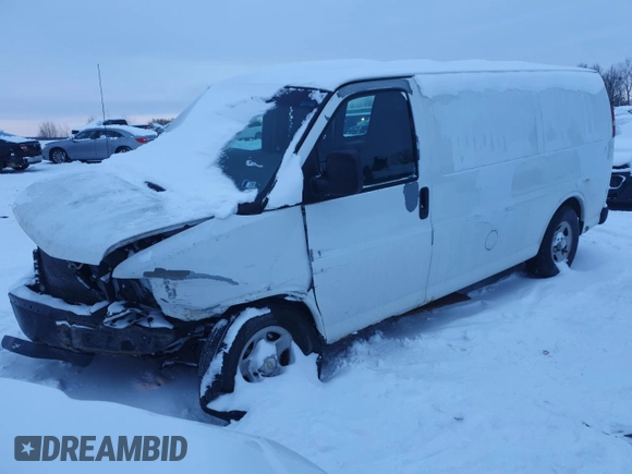 2004 Chevrolet Express Cargo z VIN 1GCFG15T541200774, wystawiony jako Copart lot #41774565 z przebiegiem Nie podano mil oraz Czysty tytuł • Clean title. Historia ofert i sprzedaży dostępna na DreamBid. Obrazek 1.