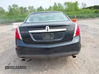 2009 Lincoln MKS with VIN 1LNHM93R19G611743, listed as a IAAI auction lot 42399120 with 210,384 mi miles and . Bid and sale history available at DreamBid. Image 17.