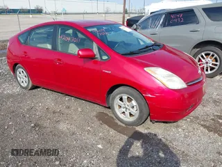 2008 Toyota Prius with VIN JTDKB20U687727907, listed as a IAAI auction lot 42097011 with 102,187 mi miles. Bid and sale history available at carsss.com. Image 1.
