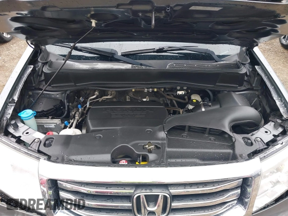 2012 Honda Pilot Touring with VIN 5FNYF4H98CB065003, listed as a IAAI auction lot 41989829 with 91,607 mi miles and . Bid and sale history available at DreamBid. Image 10.