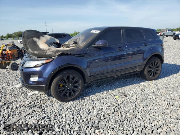 2015 Land Rover Range Rover Evoque Prestige z VIN SALVV2BG2FH012781, wystawiony jako Copart lot #57328405 z przebiegiem Nie podano mil oraz Szkoda całkowita • Salvage title. Historia ofert i sprzedaży dostępna na DreamBid. Obrazek 1.