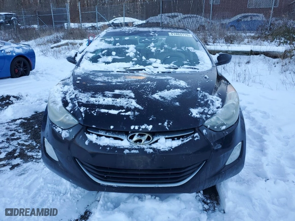 2013 Hyundai Elantra Limited with VIN KMHDH4AE8DU883190, listed as a Copart auction lot 41463115 with 201,483 mi miles and Clean Title. Bid and sale history available at carsss.com. Image 5.