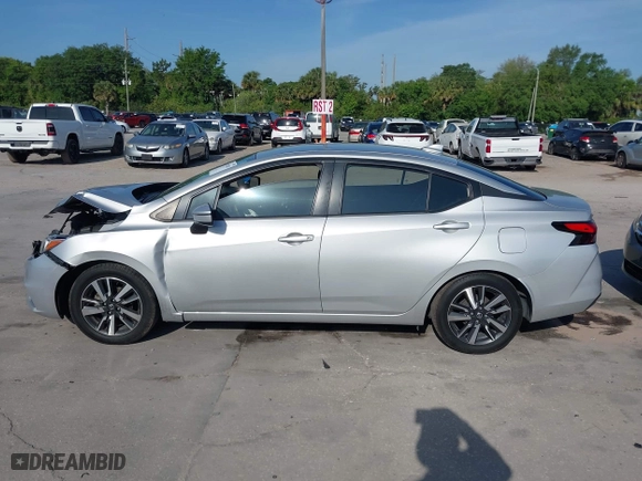 2021 Nissan Versa SV with VIN 3N1CN8EV9ML869581, listed as a IAAI auction lot 41923083 with 53,118 mi miles. Bid and sale history available at carsss.com. Image 15.