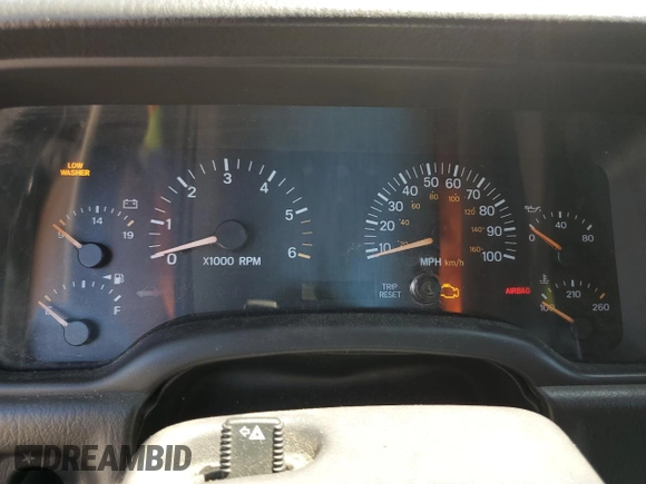 2000 Jeep Cherokee Classic with VIN 1J4FF58S4YL175741, listed as a Copart auction lot 60677205 with Not provided miles and Clean title. Bid and sale history available at DreamBid. Image 9.