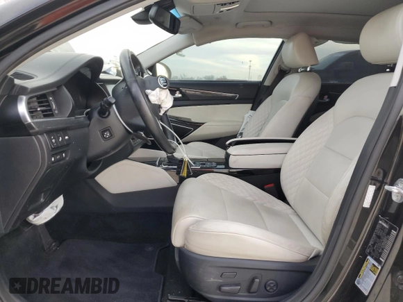 2017 Kia Cadenza Limited with VIN KNALC4J18H5069923, listed as a Copart auction lot 84475144 with 36,157 mi miles and Salvage Title. Bid and sale history available at carsss.com. Image 7.