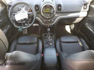 2017 MINI Countryman Cooper S z VIN WMZYT3C35H3D97994, wystawiony jako Copart lot #52289385 z przebiegiem 80 781 mil mil oraz Szkoda całkowita • Salvage title. Historia ofert i sprzedaży dostępna na DreamBid. Obrazek 8.