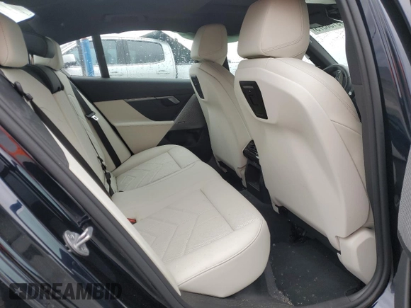 2024 BMW 5 Series 530i with VIN WBA43FJ04RCP70866, listed as a Copart auction lot 49156375 with 0 mi miles and Salvage Title. Bid and sale history available at carsss.com. Image 10.