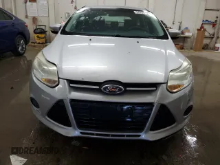 2013 Ford Focus SE with VIN 1FADP3K2XDL141956, listed as a Copart auction lot 54760105 with 156,239 mi miles and Salvage Title. Bid and sale history available at DreamBid. Image 5.