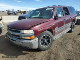 2000 Chevrolet Suburban LS with VIN 3GNEC16T0YG166344, listed as a Copart auction lot 46359325 with 210,455 mi miles and Clean Title. Bid and sale history available at carsss.com. Image 1.