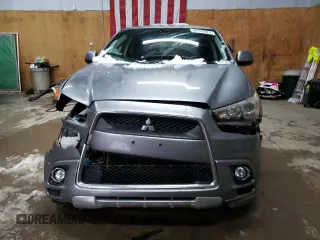 2011 Mitsubishi Outlander SE z VIN JA4AR4AU2BZ023338, wystawiony jako Copart lot #44125975 z przebiegiem 156 342 mil mil oraz Czysty tytuł • Clean title. Historia ofert i sprzedaży dostępna na DreamBid. Obrazek 5.