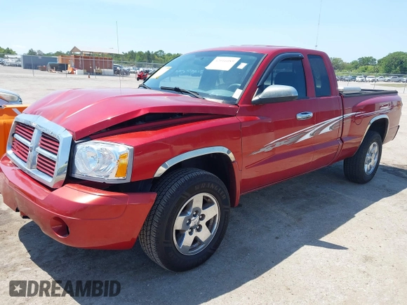 2006 Dodge Dakota SLT with VIN 1D7HE42K96S570558, listed as a IAAI auction lot 42016089 with 144,365 mi miles and . Bid and sale history available at carsss.com. Image 17.