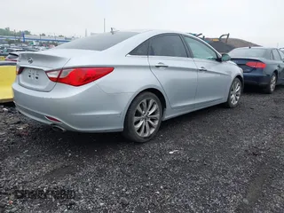 2013 Hyundai Sonata Limited with VIN 5NPEC4AC9DH762751, listed as a IAAI auction lot 42261110 with 159,824 mi miles and . Bid and sale history available at DreamBid. Image 4.