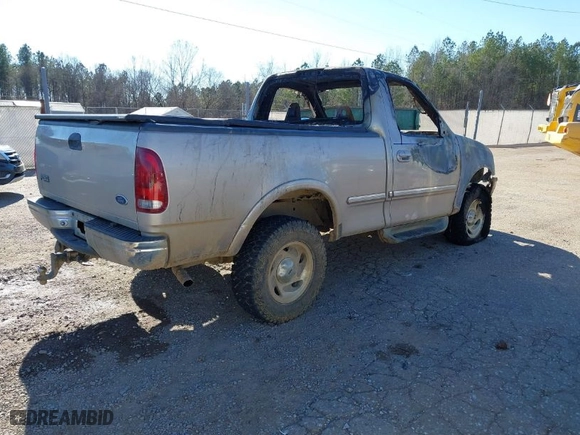 1998 Ford F-150 Standard with VIN 1FTRF18L9WNA48859, listed as a IAAI auction lot 41287410 with 1 mi miles. Bid and sale history available at carsss.com. Image 4.