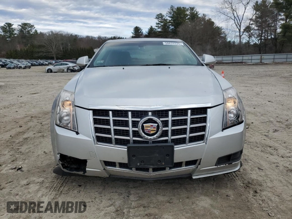 2013 Cadillac CTS Luxury with VIN 1G6DH5E50D0161680, listed as a Copart auction lot 50833335 with 132,258 mi miles and Clean title. Bid and sale history available at DreamBid. Image 5.