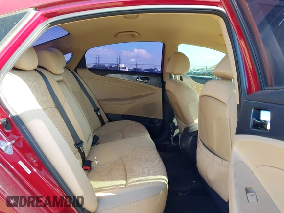 2014 Hyundai Sonata Limited with VIN KMHEC4A46EA113390, listed as a IAAI auction lot 42141026 with 71,414 mi miles and . Bid and sale history available at carsss.com. Image 8.