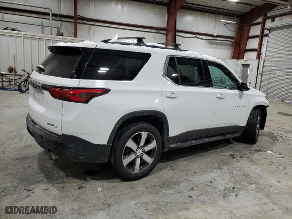 2022 Chevrolet Traverse LT Leather with VIN 1GNEVHKW1NJ126707, listed as a Copart auction lot 45018195 with 48,470 mi miles and Salvage Title. Bid and sale history available at carsss.com. Image 3.
