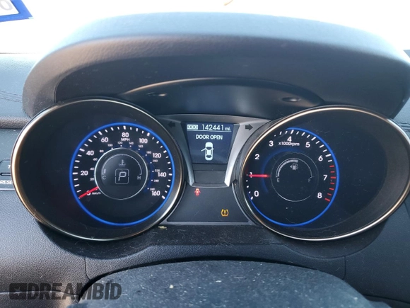 2013 Hyundai Genesis Coupe 2.0T with VIN KMHHT6KD6DU091878, listed as a Copart auction lot 53606815 with 142,441 mi miles and Salvage title. Bid and sale history available at DreamBid. Image 9.