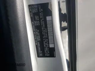 2015 Volvo V60 T5 Platinum z VIN YV1612SD2F1208462, wystawiony jako Copart lot #53844705 z przebiegiem 119 620 mil mil oraz Szkoda całkowita • Salvage title. Historia ofert i sprzedaży dostępna na DreamBid. Obrazek 13.