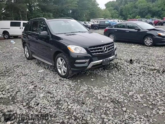 2012 Mercedes-Benz M 350 with VIN 4JGDA5HB8CA033002, listed as a Copart auction lot 61360585 with 105,493 mi miles and Salvage title. Bid and sale history available at DreamBid. Image 14.