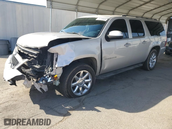 2008 Chevrolet Suburban Commercial with VIN 1GNFC16008R102380, listed as a Copart auction lot 74749604 with 170,711 mi miles and Salvage Title. Bid and sale history available at carsss.com. Image 1.