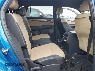 2024 Volkswagen Atlas SE with VIN 1V2HE2CA7RC214871, listed as a Copart auction lot 50061975 with 18,808 mi miles and Clean title. Bid and sale history available at DreamBid. Image 11.