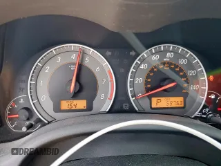 2010 Toyota Corolla z VIN 2T1BU4EE9AC507172, wystawiony jako Copart lot #61681155 z przebiegiem 59 753 mil mil oraz Szkoda całkowita • Salvage title. Historia ofert i sprzedaży dostępna na DreamBid. Obrazek 9.