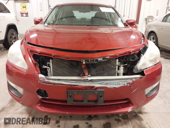 2015 Nissan Altima 2.5 SV with VIN 1N4AL3APXFC117008, listed as a IAAI auction lot 41938241 with 121,549 mi miles. Bid and sale history available at carsss.com. Image 6.