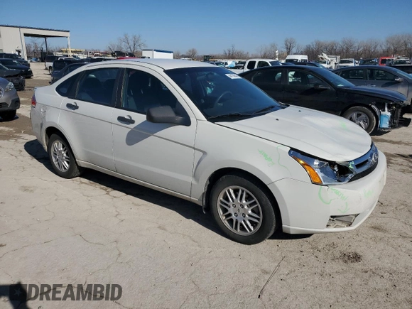 2011 Ford Focus SE with VIN 1FAHP3FN2BW184060, listed as a Copart auction lot 44130645 with 100,192 mi miles and Clean Title. Bid and sale history available at carsss.com. Image 4.