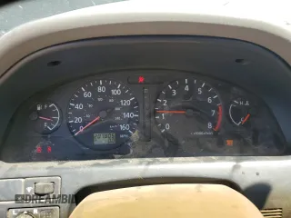 2000 Nissan Maxima GXE z VIN JN1CA31D6YT762114, wystawiony jako Copart lot #57908775 z przebiegiem 207 805 mil mil oraz Szkody całkowita. Historia ofert i sprzedaży dostępna na DreamBid. Obrazek 9.