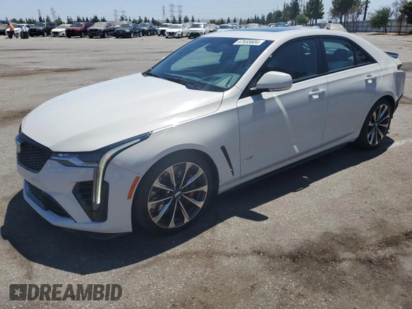 2023 Cadillac CT4-V Blackwing z VIN 1G6DL5RP1P0410633, wystawiony jako Copart lot #67655604 z przebiegiem 8476 mil mil oraz Szkody całkowita. Historia ofert i sprzedaży dostępna na DreamBid. Obrazek 1.