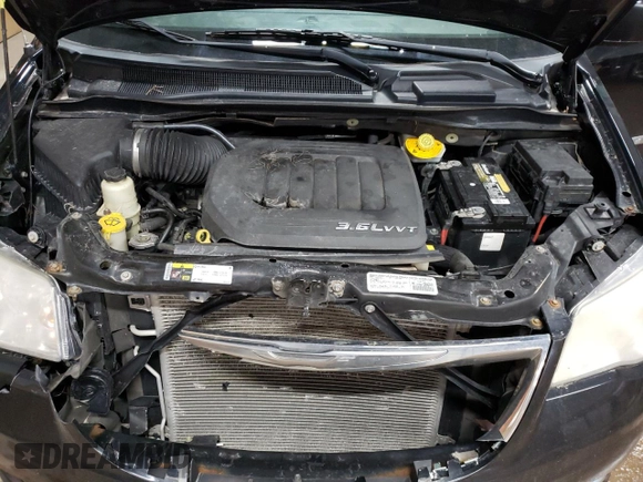 2014 Chrysler Town & Country Touring with VIN 2C4RC1BG0ER229189, listed as a Copart auction lot 54575745 with 210,261 mi miles and Clean Title. Bid and sale history available at carsss.com. Image 12.