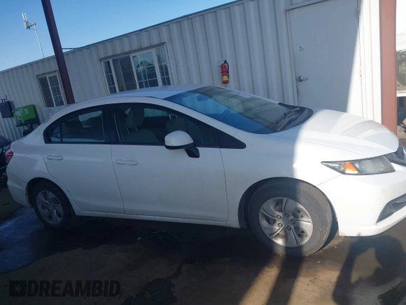 2013 Honda Civic LX z VIN 19XFB2F54DE295250, wystawiony jako IAAI lot #42334848 z przebiegiem 98 062 mil mil oraz . Historia ofert i sprzedaży dostępna na DreamBid. Obrazek 13.