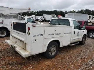 2006 Ford F-250 z VIN 1FDNF20506EC75421, wystawiony jako Copart lot #58069295 z przebiegiem 176 547 mil mil oraz Szkoda całkowita • Salvage title. Historia ofert i sprzedaży dostępna na DreamBid. Obrazek 3.