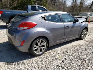 2016 Hyundai Veloster with VIN KMHTC6AD5GU275712, listed as a Copart auction lot 48259043 with 125,345 mi miles. Bid and sale history available at carsss.com. Image 3.