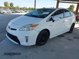 2014 Toyota Prius Four with VIN JTDKN3DU7E0376226, listed as a IAAI auction lot 42066143 with Not Provided miles. Bid and sale history available at carsss.com. Image 2.