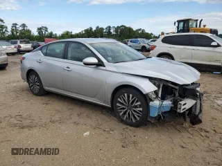 2023 Nissan Altima SV z VIN 1N4BL4DV7PN330976, wystawiony jako Copart lot #56549885 z przebiegiem 40 420 mil mil oraz Szkoda całkowita • Salvage title. Historia ofert i sprzedaży dostępna na DreamBid. Obrazek 4.